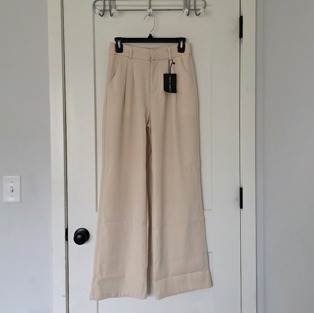Daisy Grace, Elegant Cream Wide-Leg Pants